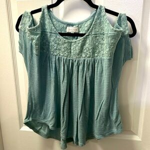 Light green/teal Lucky brand cold-shoulder blouse